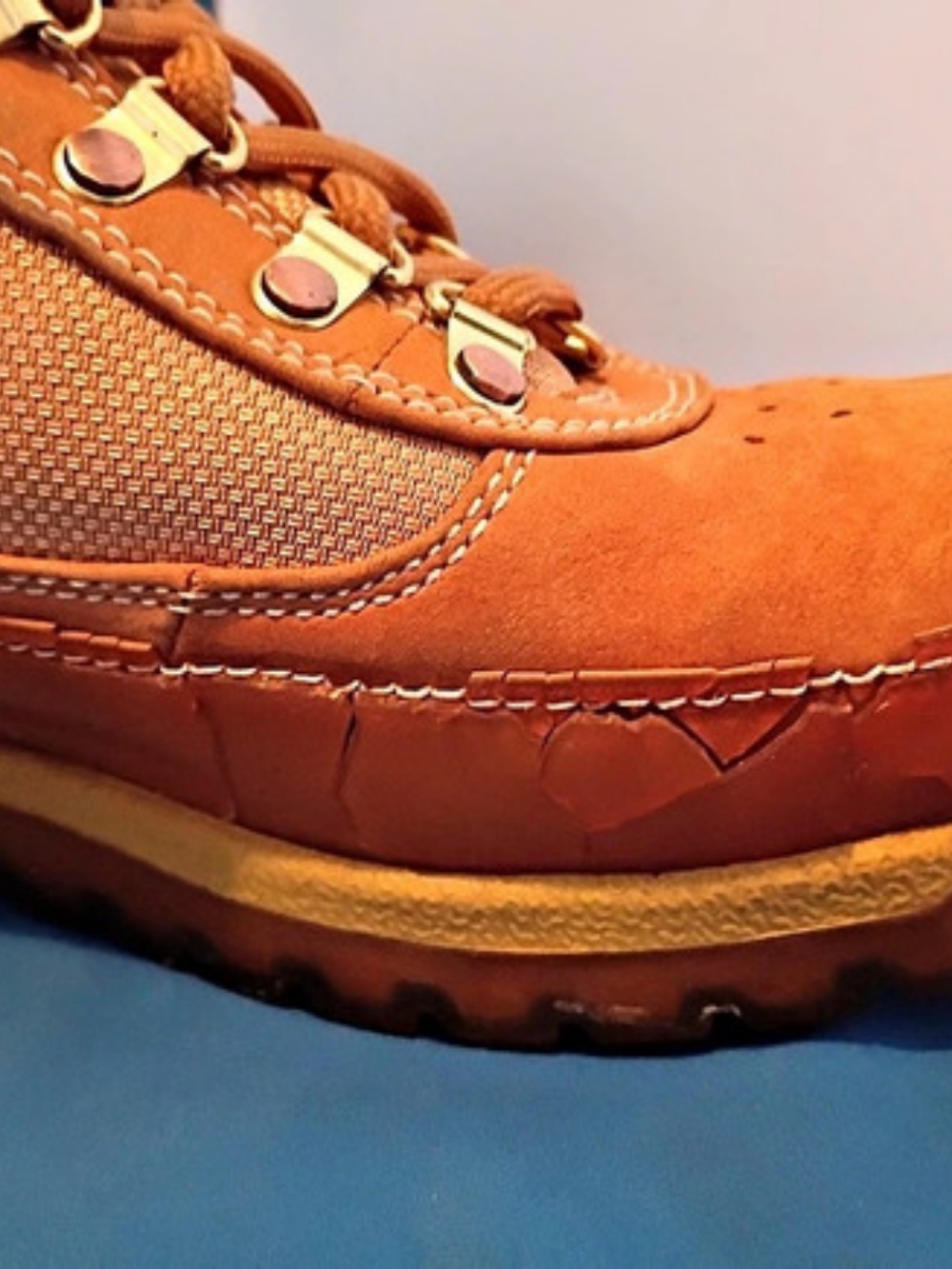 Distressed Timberland Euro Hiker Brown/Beige Leather Hiker Boots Men’s 10.5 M - Picture 6 of 8
